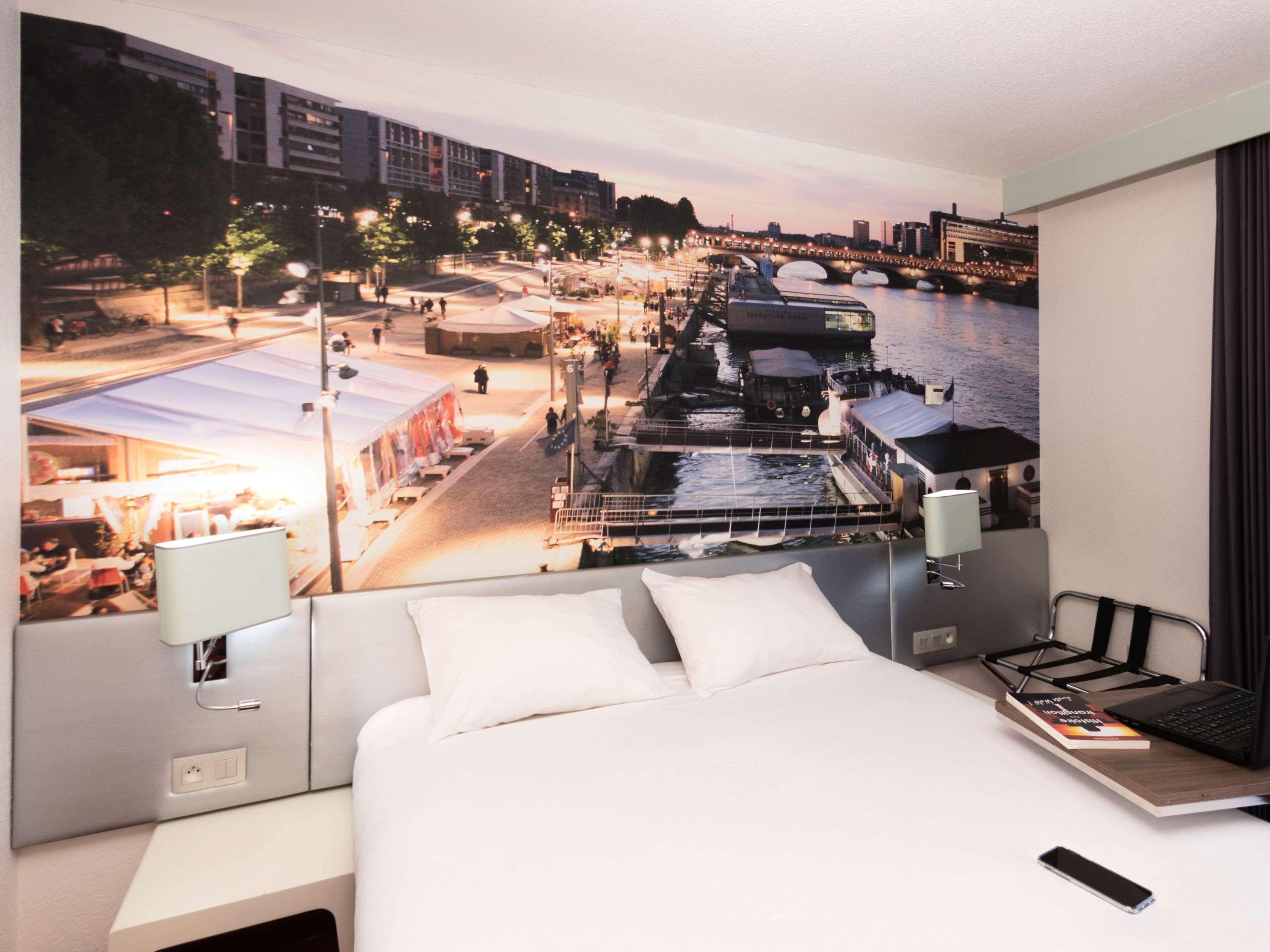 โรงแรมไอบิสสไตล์ปารีส โตลเบียค บีบีโอเทค ภายนอก รูปภาพ